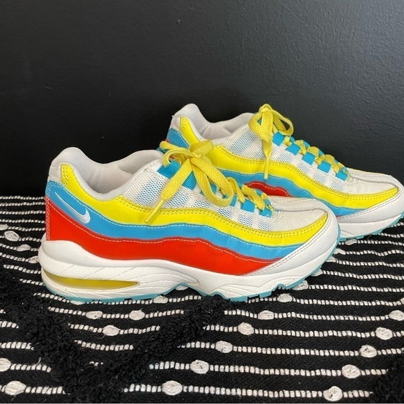 Nike Other - Nike Airmax kids shoes